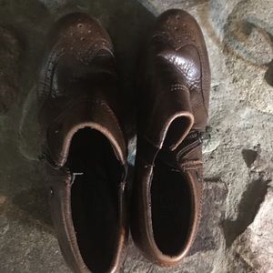 BORN shoes